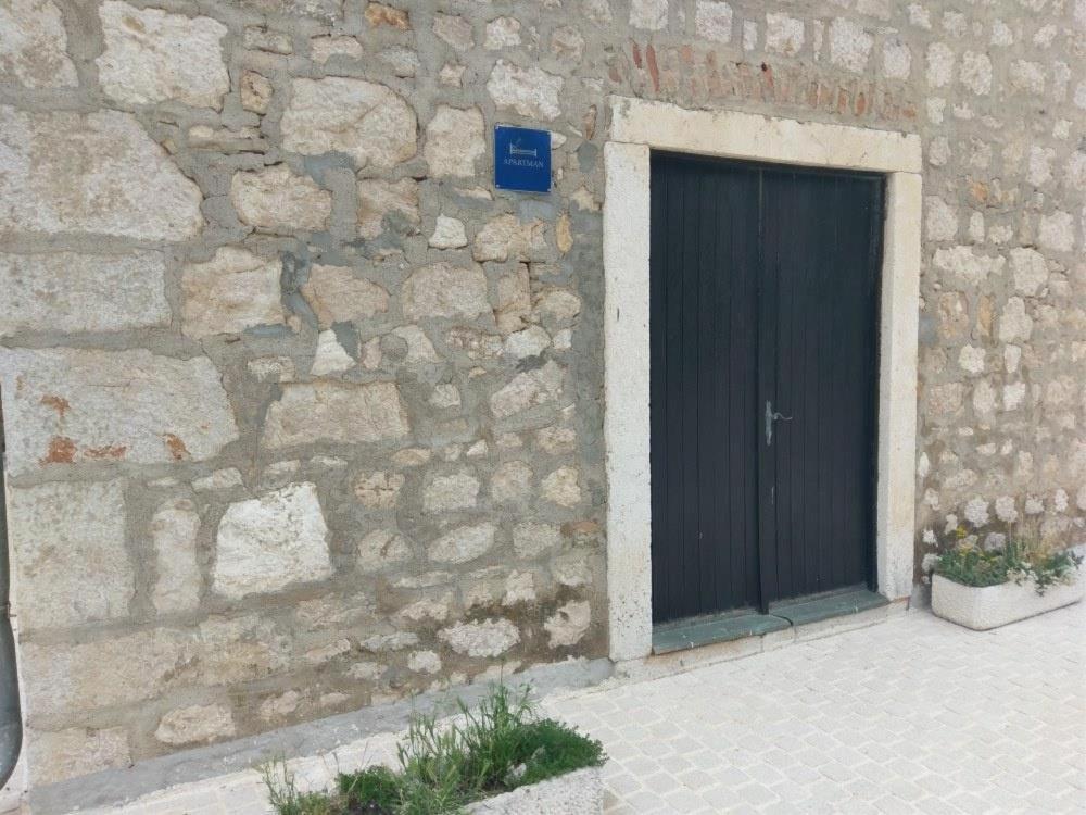 Appartement In Einem Dalmatischen Haus In Novigrad-Dalmatien Neben Zadar Novigrad  Екстериор снимка